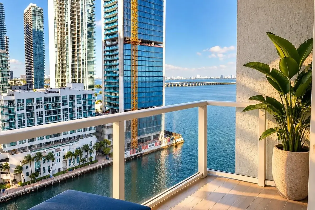 601 NE 27th St #1505, Miami: photo 1 of 33