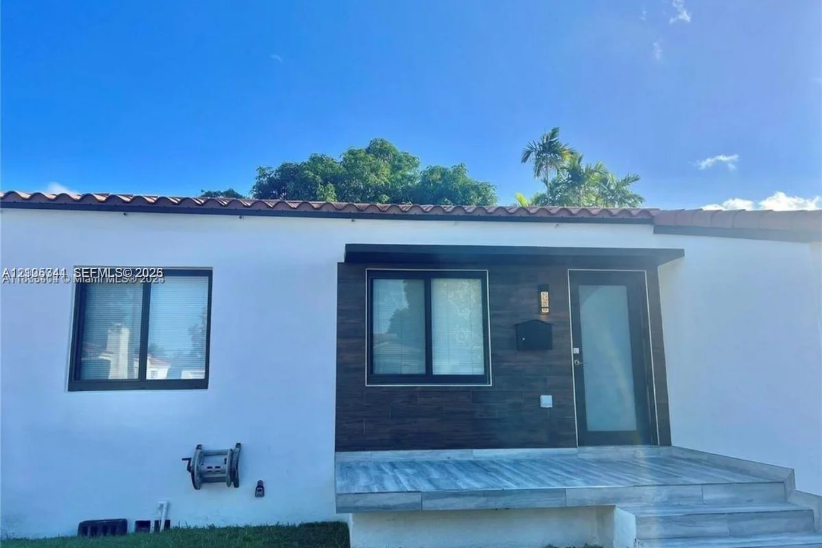 3110 SW 19th Ter, Miami: photo 1 of 3