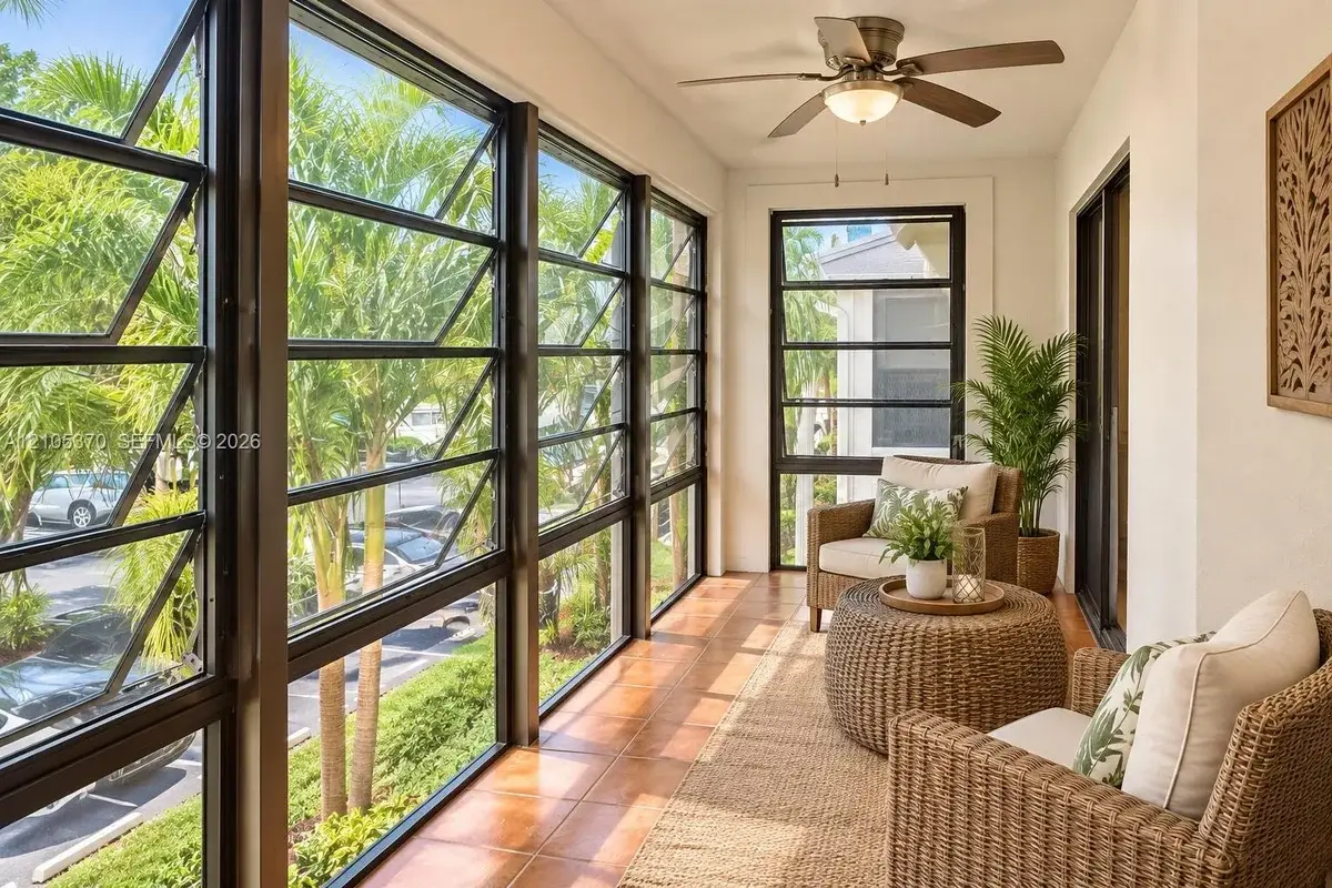827 NE 199th St #205, Miami: photo 1 of 19