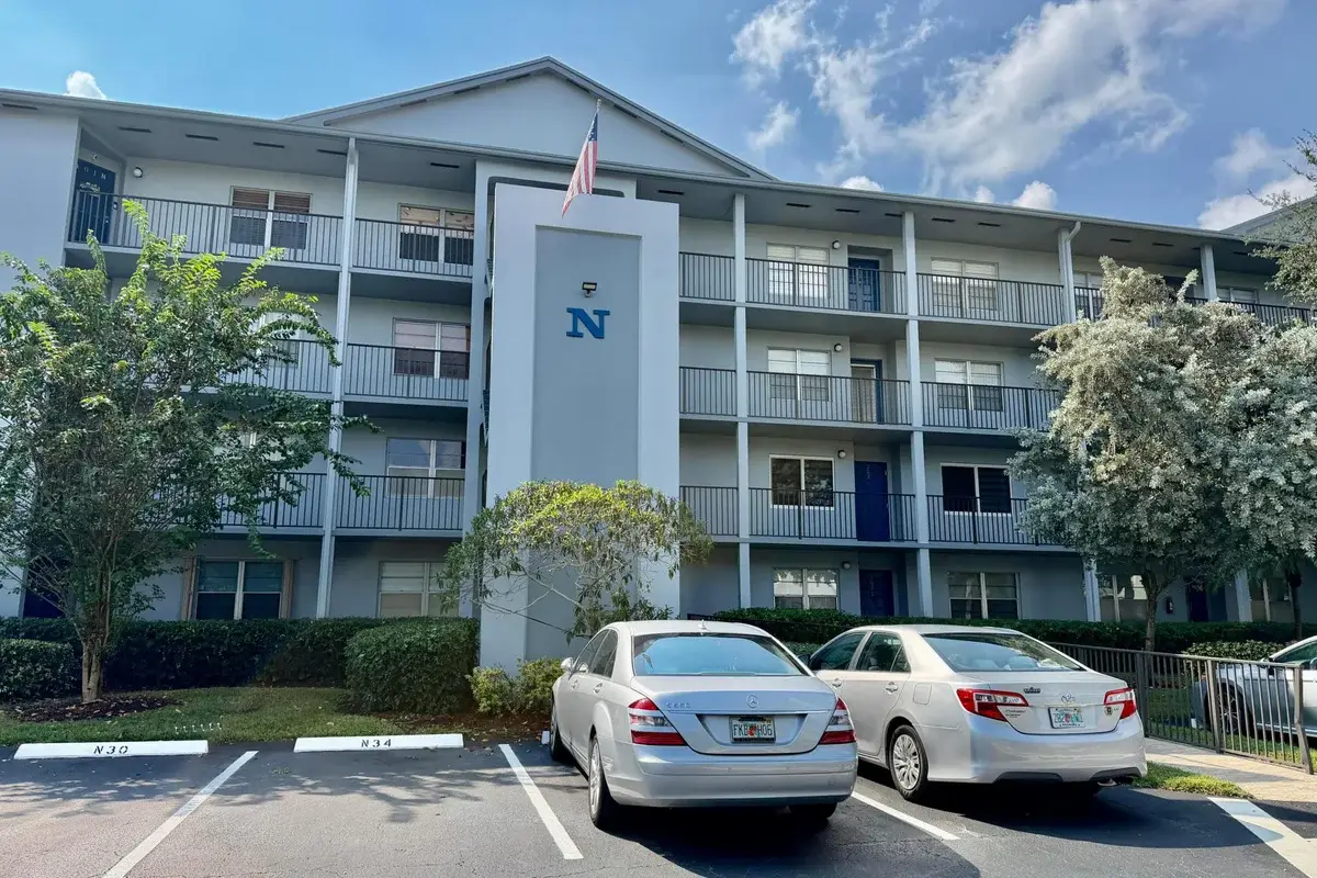12500 SW 6th St #110N, Pembroke Pines: photo 1 of 26