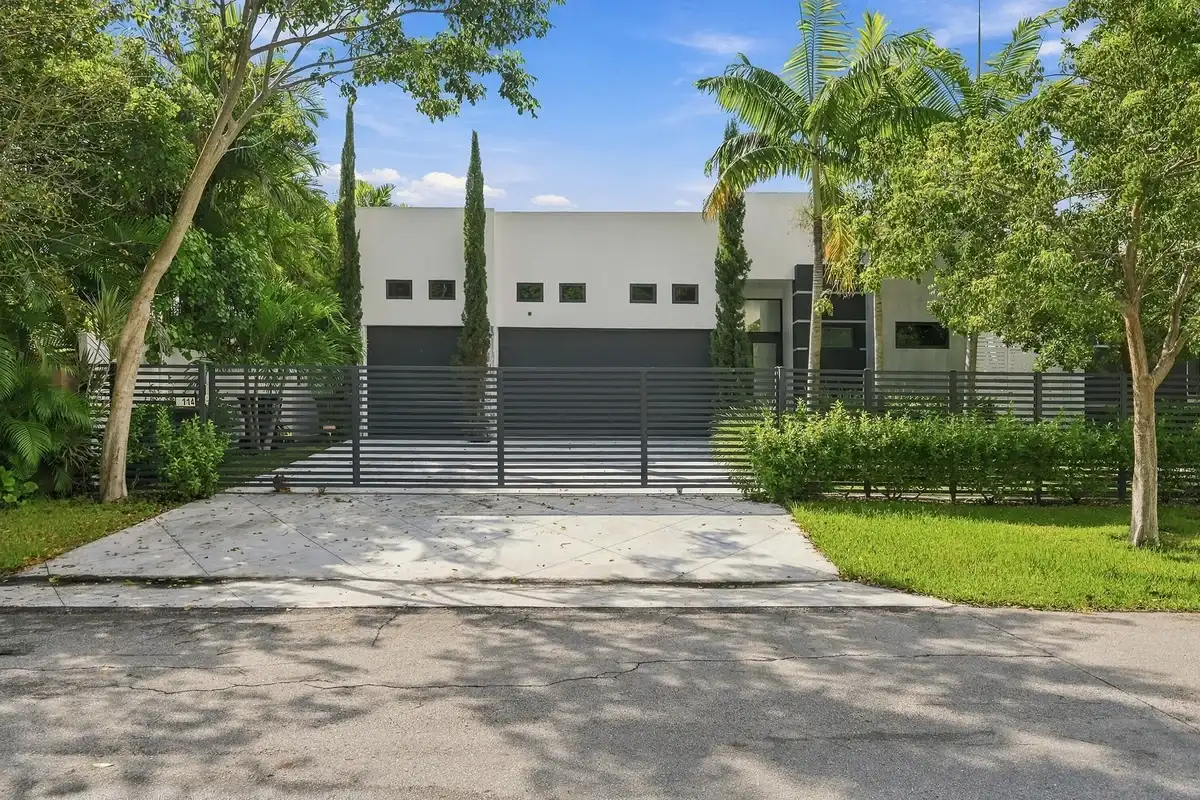 114 NE 16th Pl, Fort Lauderdale: photo 1 of 41
