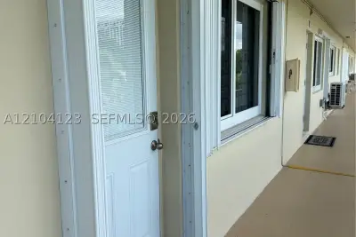 223 S Federal Hwy #79, Dania Beach: photo 1 of 4