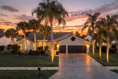 10210 Fresh Meadow Ln, Boca Raton: photo 1 of 38