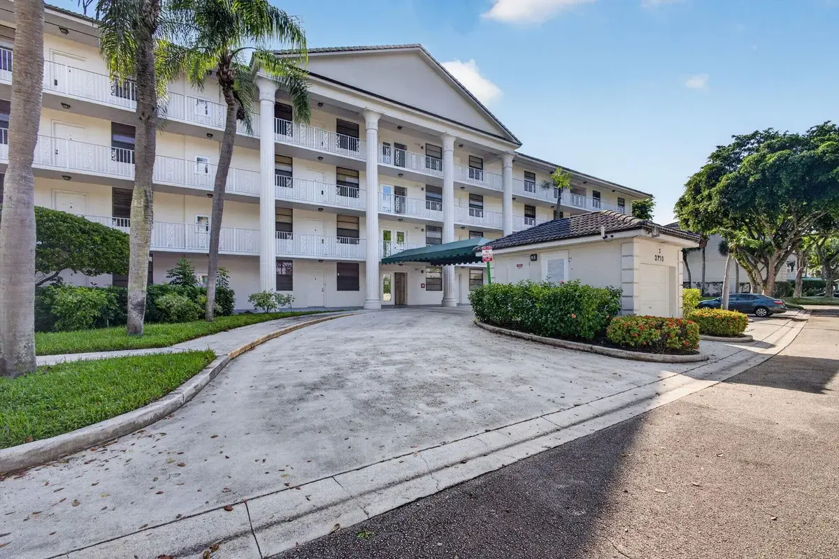 3710 Whitehall Dr #401, West Palm Beach: photo 1 of 46