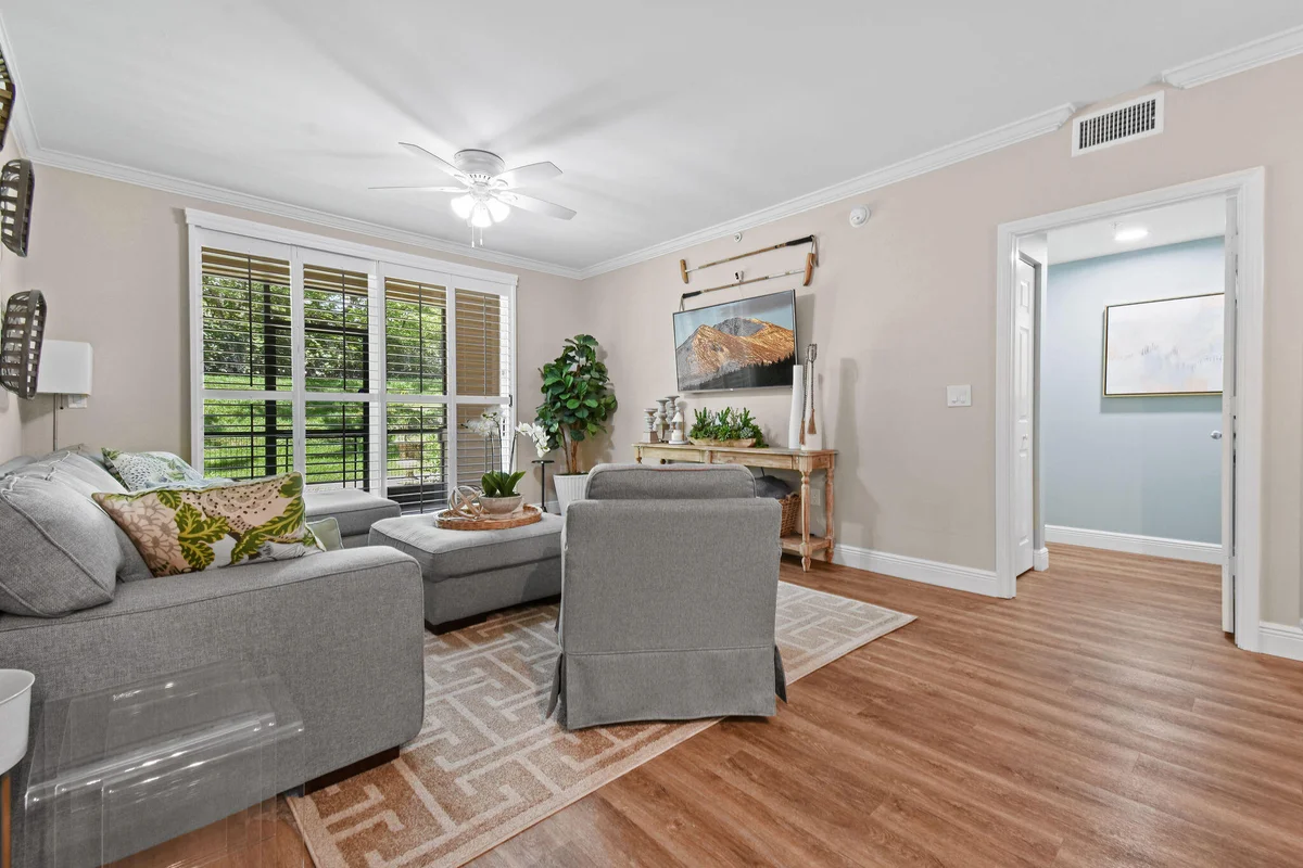 11790 Saint Andrews Pl #102, Wellington: photo 1 of 36