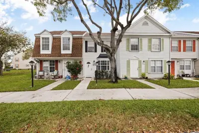 217 Old English Dr, Jupiter: photo 1 of 16