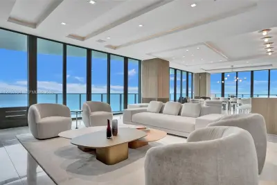 19575 Collins Ave #33, Sunny Isles Beach: photo 1 of 31