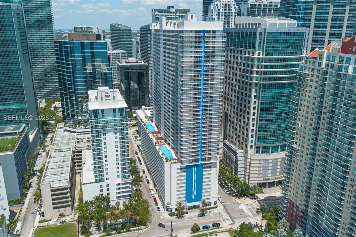 1200 Brickell Bay Dr #3008, Miami: photo 1 of 3