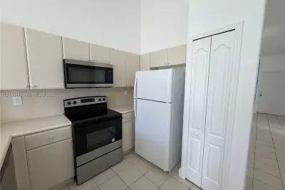 1692 SE 29th Ct #207, Homestead: photo 1 of 21