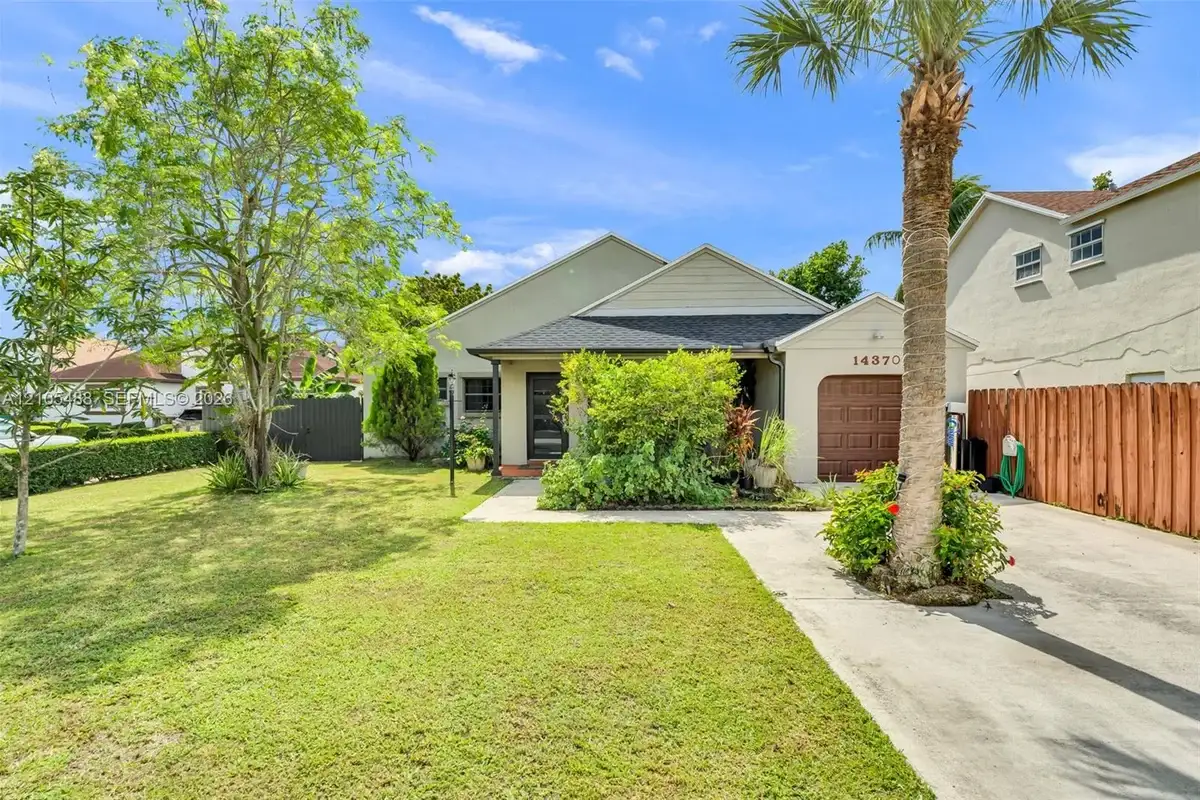 14370 SW 157th St, Miami: photo 1 of 1
