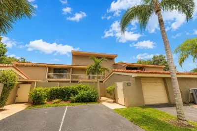 406 Saint Andrews Rd #53, Hollywood: photo 1 of 54