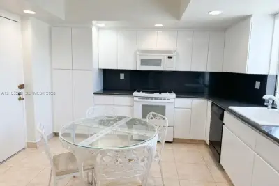 600 Three Islands Blvd #1722, Hallandale Beach: photo 1 of 11