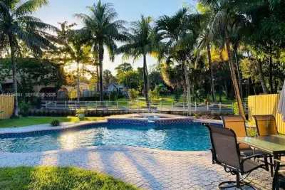1773 SW 28th Way, Fort Lauderdale: photo 1 of 43