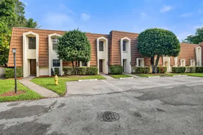 11575 NW 2nd, Plantation: photo 1 of 26