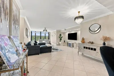 2766 Carambola Cir S #305, Coconut Creek: photo 1 of 29