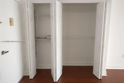 20515 E Country Club Dr #248, Aventura: photo 1 of 10