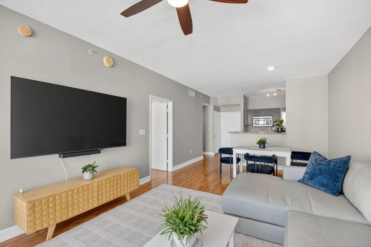 550 Okeechobee Blvd #821, West Palm Beach: photo 1 of 101
