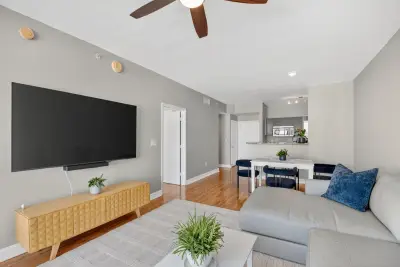 550 Okeechobee Blvd #821, West Palm Beach: photo 1 of 101