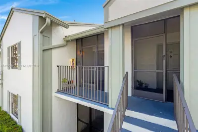 Condo in Homestead: photo 1 of 15