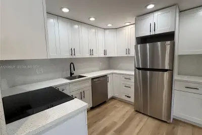 610 NW 13th St #0140, Boca Raton: photo 1 of 37