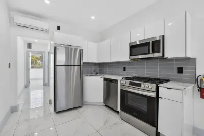 324 20th St #320, West Palm Beach: photo 1 of 16