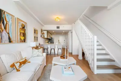 3339 Virginia St #338, Miami: photo 1 of 25