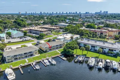 405 Southwind Dr #4, North Palm Beach: photo 1 of 45