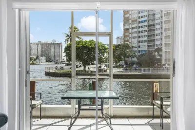 2600 Diana Dr #107, Hallandale Beach: photo 1 of 35