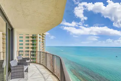 5420 N Ocean Dr #1401, Riviera Beach: photo 1 of 48