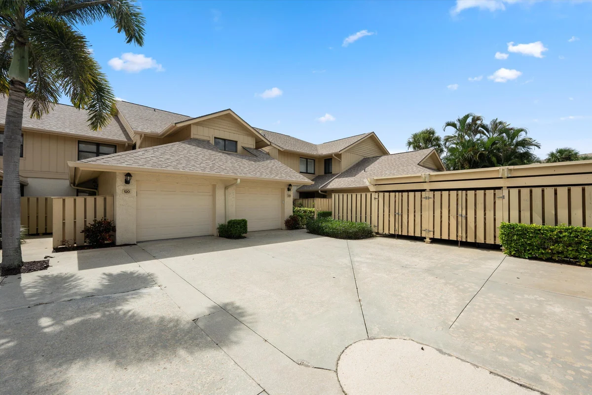 17110 Waterbend Dr #220, Jupiter: photo 1 of 25