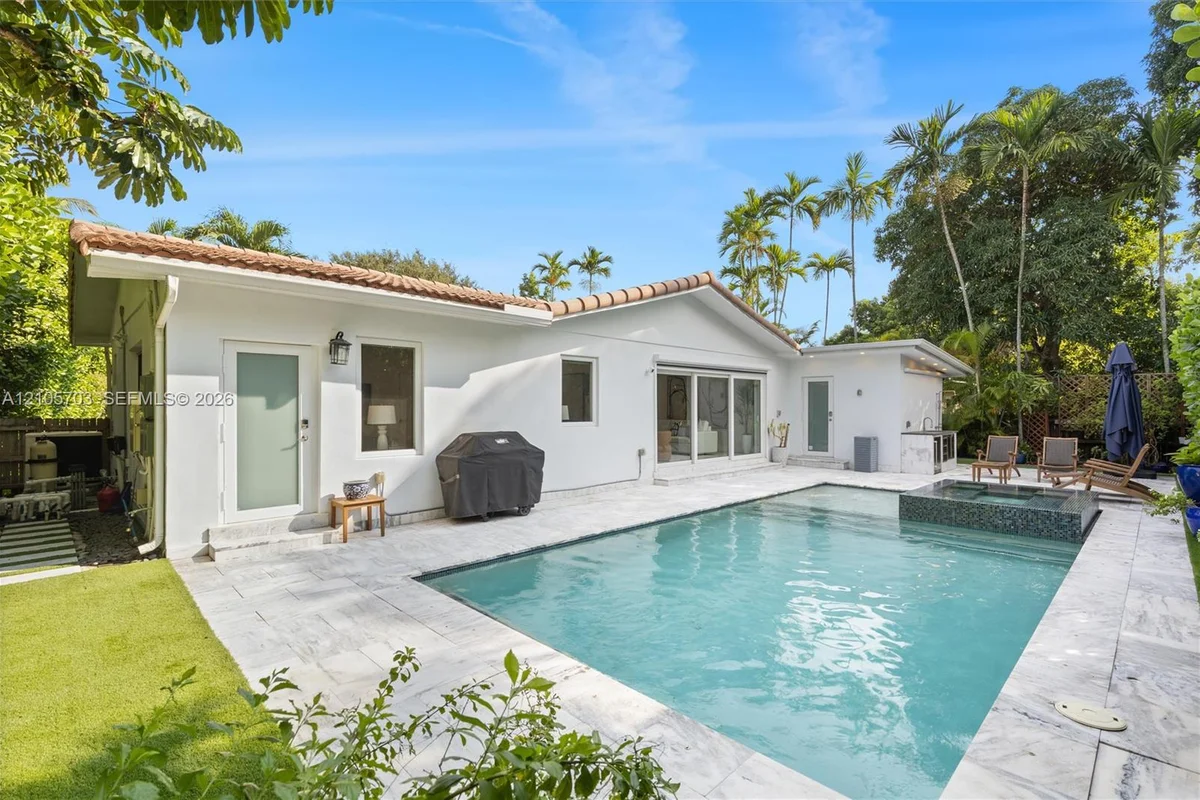 190 NW 102nd St, Miami Shores: photo 1 of 45