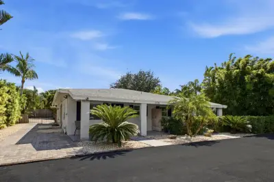 3125 Albatross Rd #A, Delray Beach: photo 1 of 22