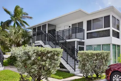 1430 Cordova Rd #24D, Fort Lauderdale: photo 1 of 30