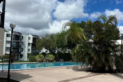 3601 SW 117th Ave #9-310, Miami: photo 1 of 22