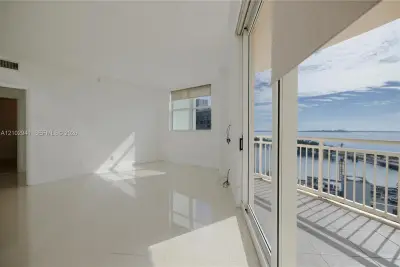 2475 Brickell Ave #1807, Miami: photo 1 of 19