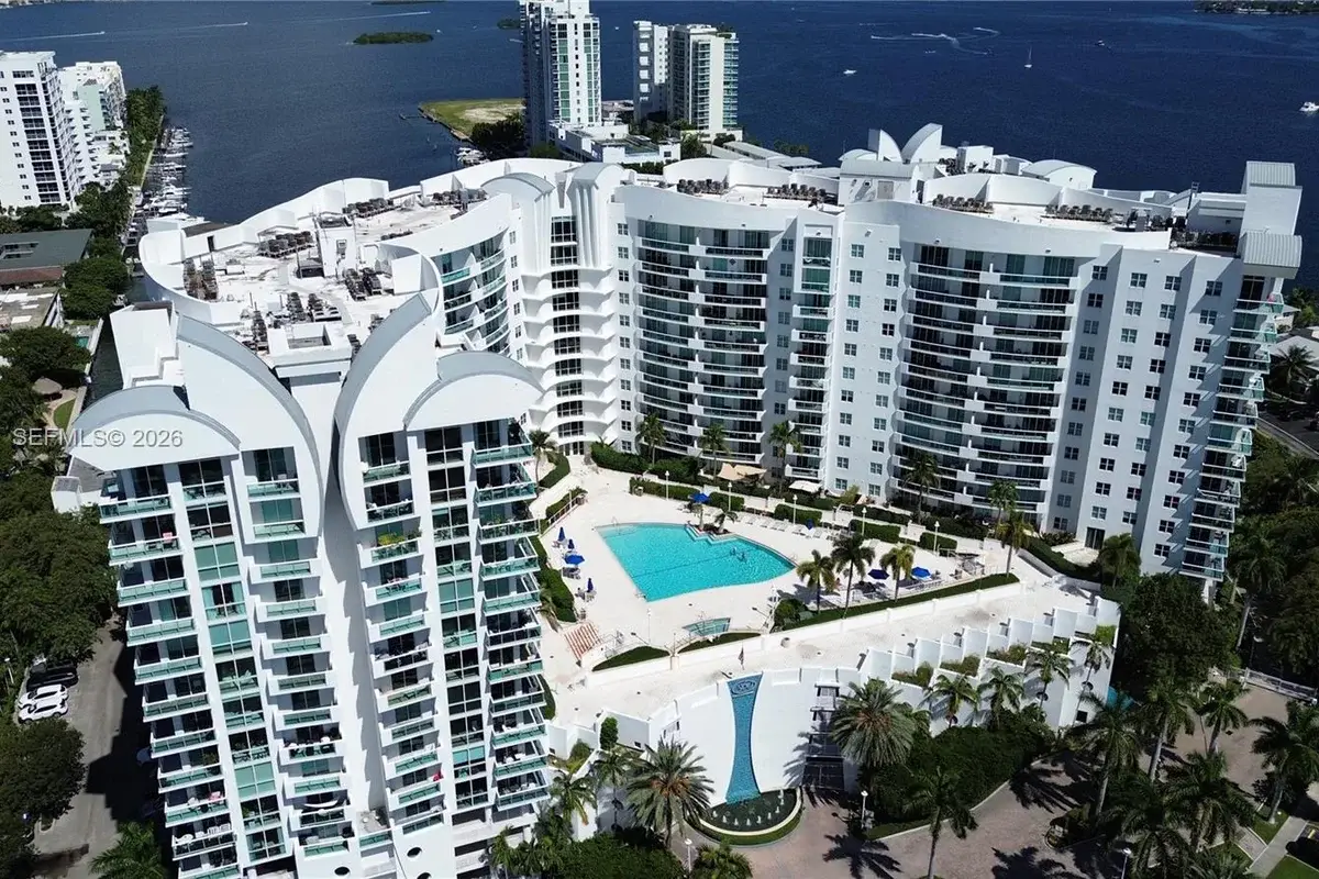7900 Harbor Island Dr #925, North Bay Village: photo 1 of 42
