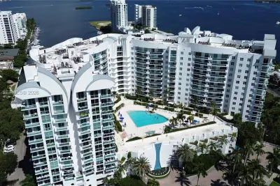7900 Harbor Island Dr #925, North Bay Village: photo 1 of 42