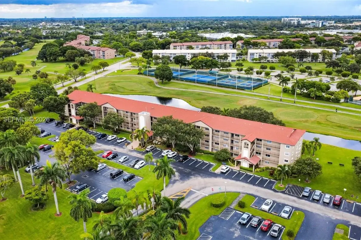 901 SW 128th Ter #212A, Pembroke Pines: photo 1 of 31