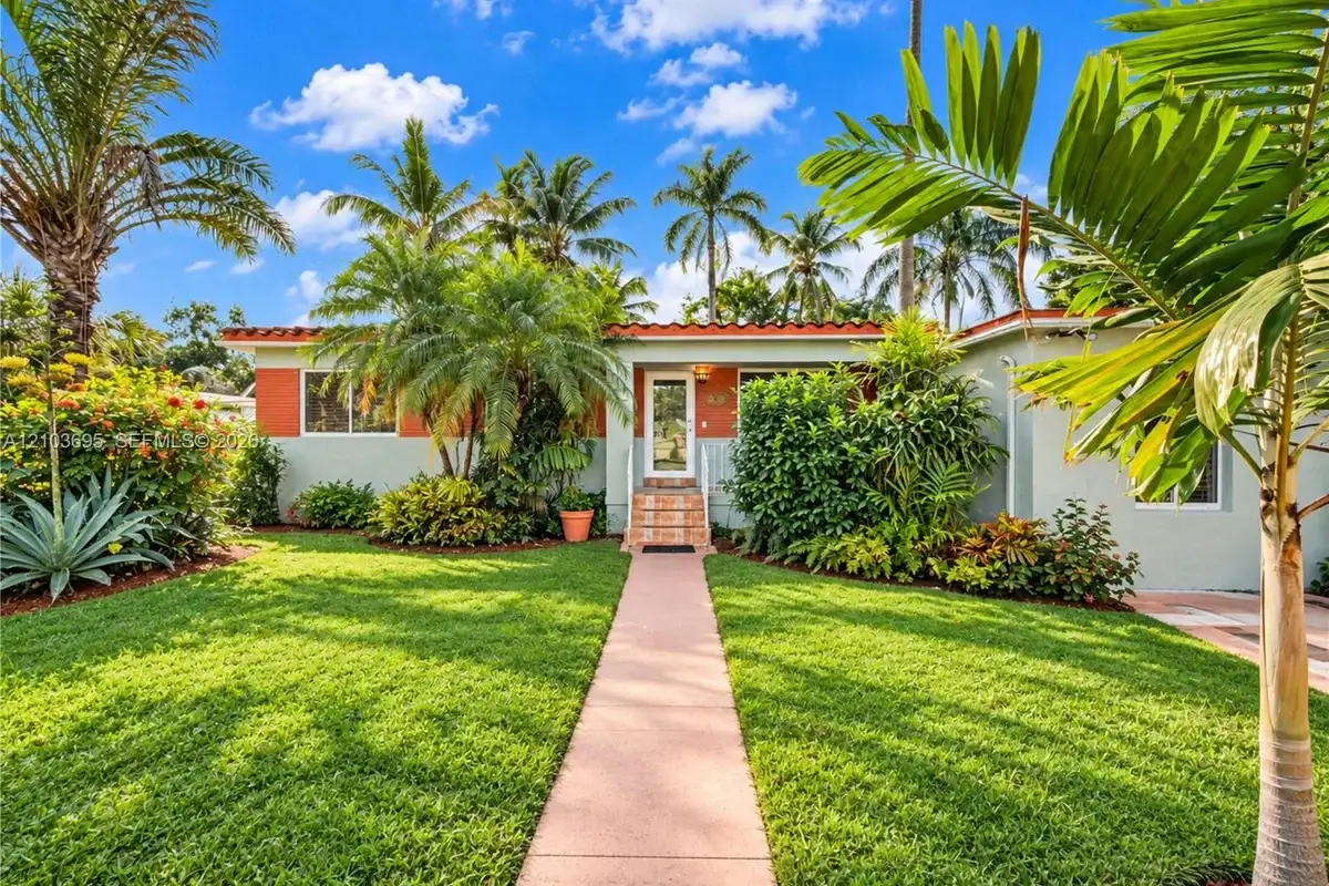 6510 Manor Ln, South Miami: photo 1 of 1