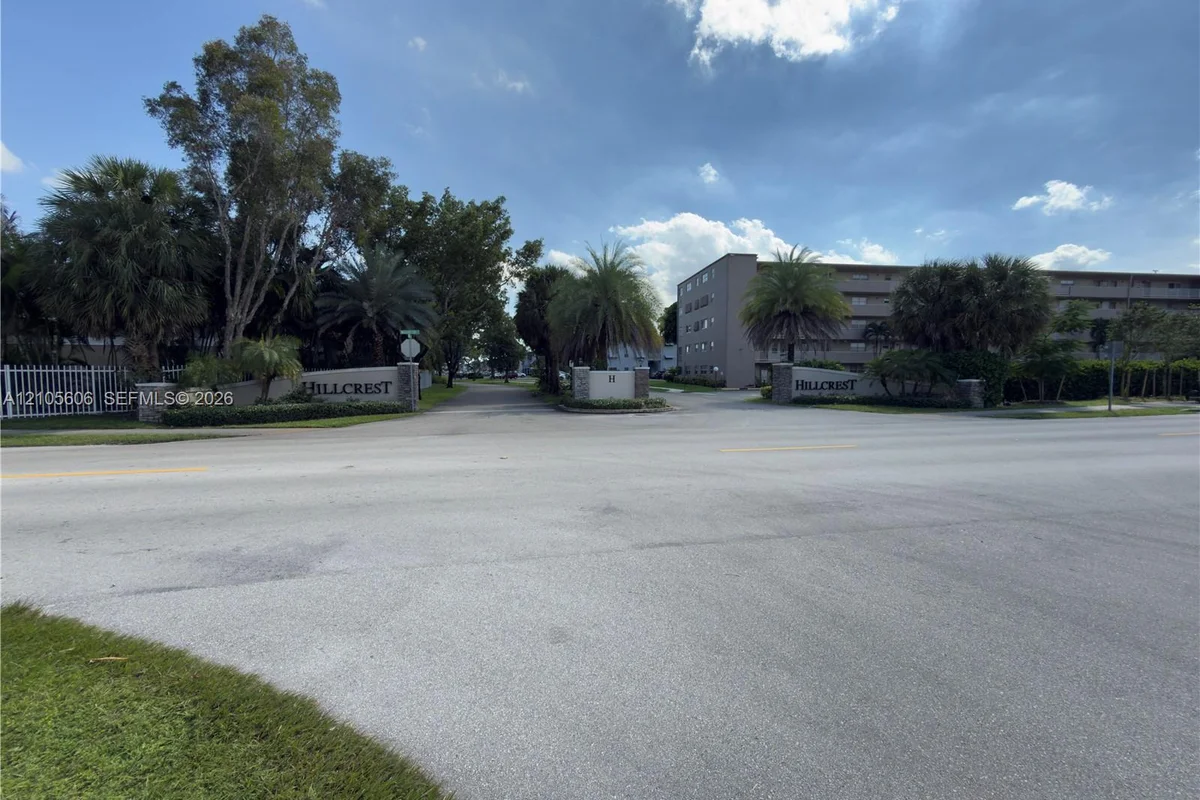 1201 Hillcrest Ct #205, Hollywood: photo 1 of 62