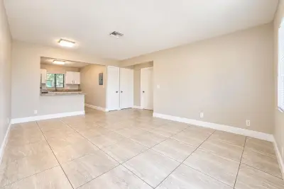 1515 N Federal Hwy #9, Lake Worth Beach: photo 1 of 12