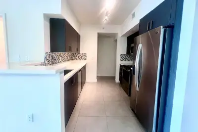 729 NW 2 St #506, Miami: photo 1 of 27