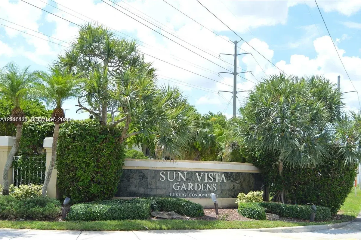 5686 Rock Island Rd #119, Tamarac: photo 1 of 6