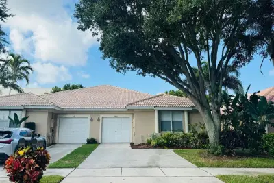 2464 Coral Trace Pl, Delray Beach: photo 1 of 16