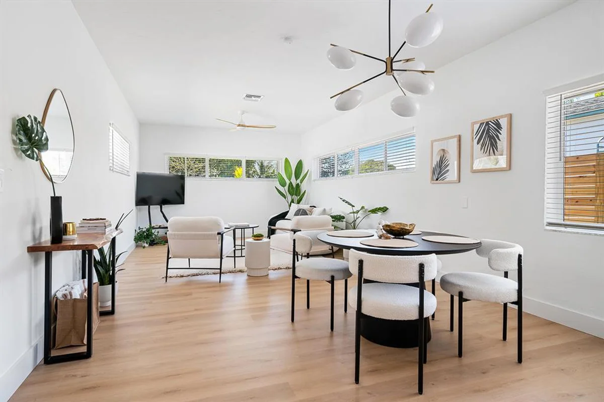 3300 Westview Ave, West Palm Beach: photo 1 of 41
