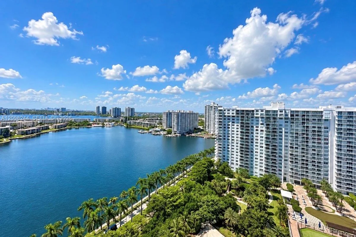 2851 NE 183rd St #2110E, Aventura: photo 1 of 38