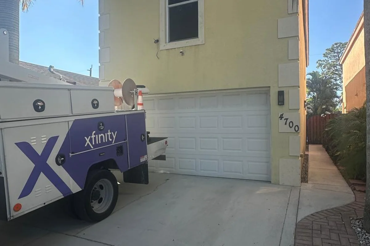 4700 Clemens St, Lake Worth: photo 1 of 22