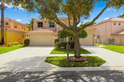 6346 Stonehurst Cir, Lake Worth: photo 1 of 46