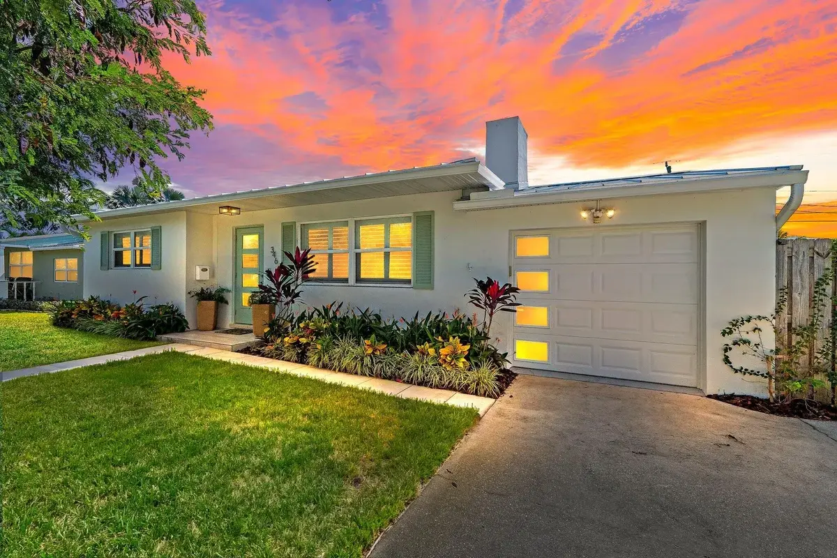 346 Laurie Rd, West Palm Beach: photo 1 of 35