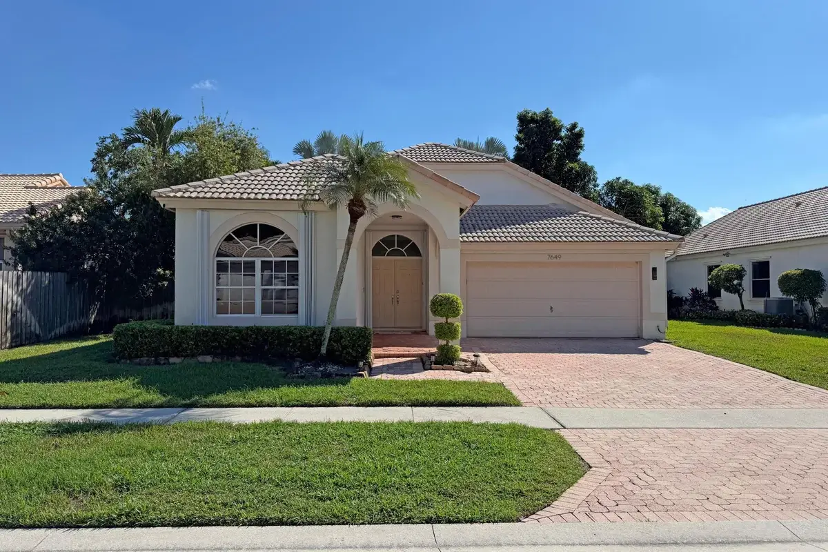 7649 Eagle Point Dr, Delray Beach: photo 1 of 21